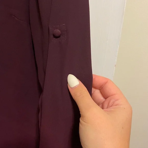 Express Portofino Blouse - Picture 2 of 3